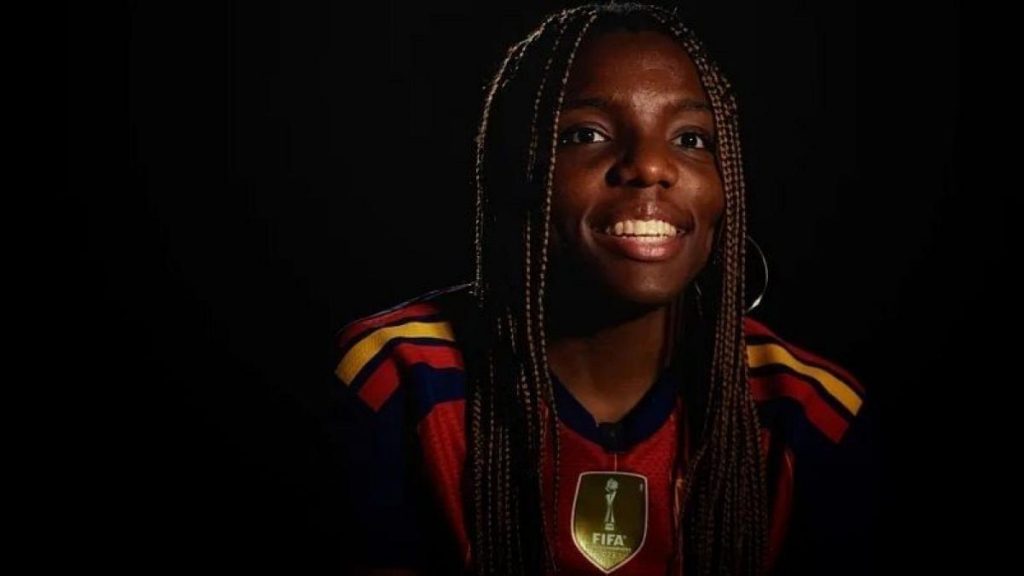 De llegar en patera a debutar con la selección: «El sufrimiento que ha pasado mi madre…»