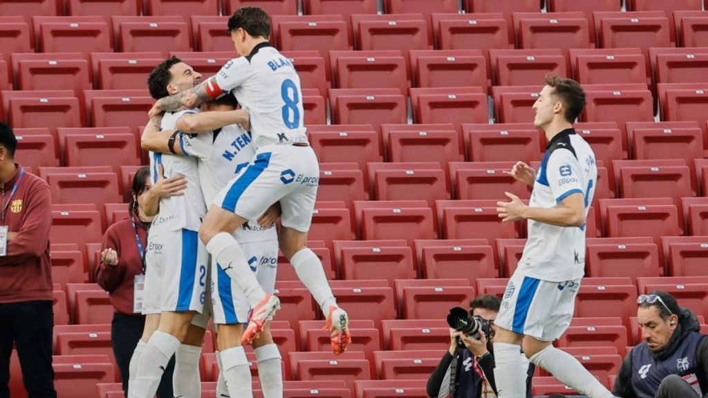 El Barça, otra vez: ¡Van 8 partidos a remolque!