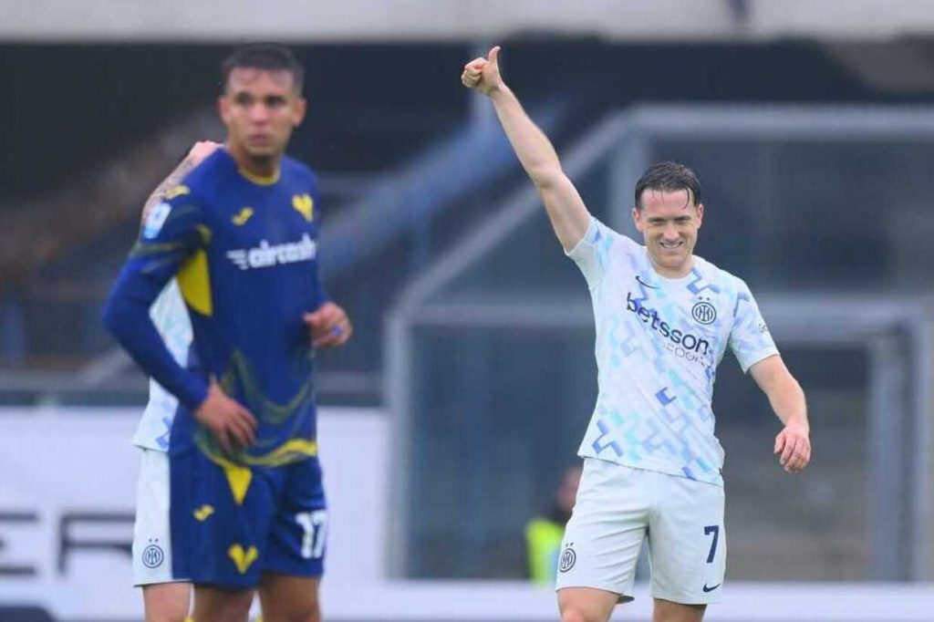 Inter conta com gol contra nos acréscimos para vencer Hellas Verona e encostar no Napoli