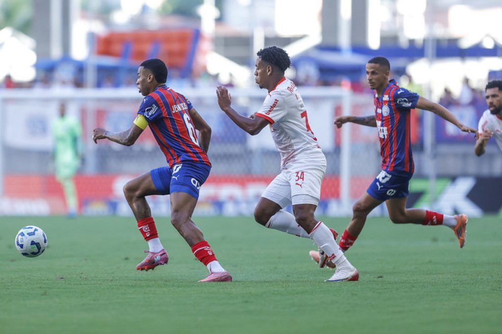 Com dois gols de Willian José, Bahia busca a virada sobre o Bragantino