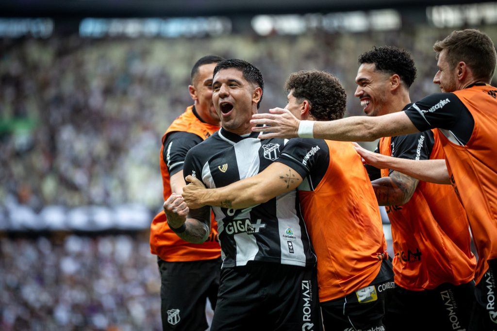 Ceará dá o troco no Fluminense para se afastar do Z4