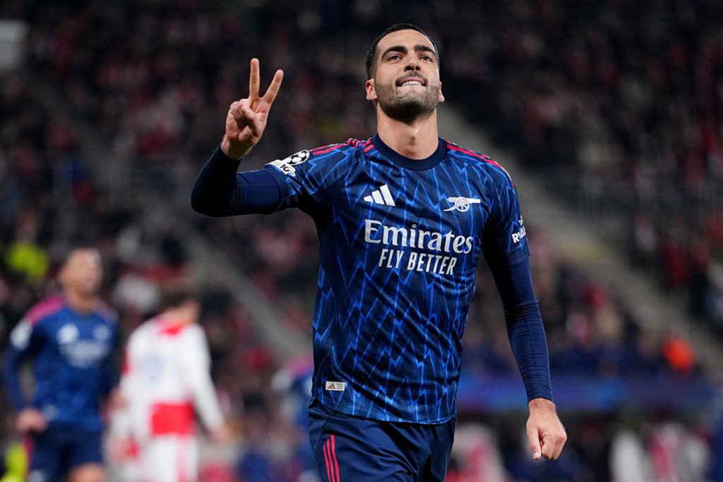Em mais uma noite artilheira de Merino, Arsenal vence o Slavia e segue no topo da Champions