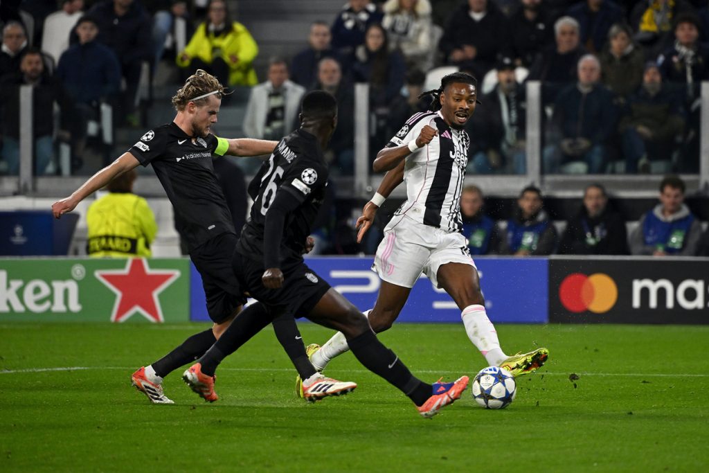 Juventus não sai do empate com Sporting e segue sem vencer na Liga dos Campeões