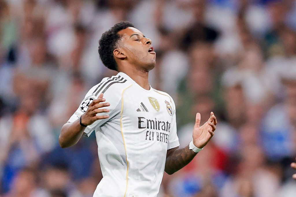 Rodrygo completa oito meses sem gols… e não é único convocado com dificuldades