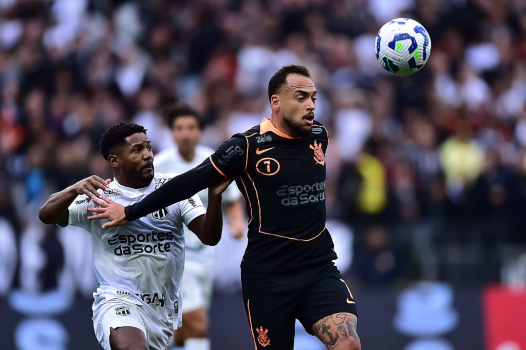 Ceará é certeiro, surpreende e vence o Corinthians em Itaquera