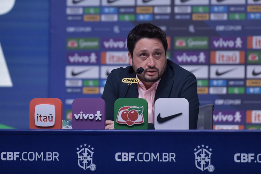 Sem Marta e Amanda Gutierres, Arthur Elias divulga lista para amistosos contra europeus na última Data-Fifa do ano