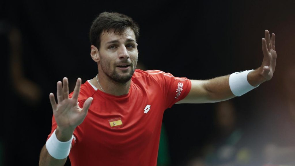 Sorprendente retirada en el tenis profesional: «Perdón a toda la gente a la que he faltado el respeto»