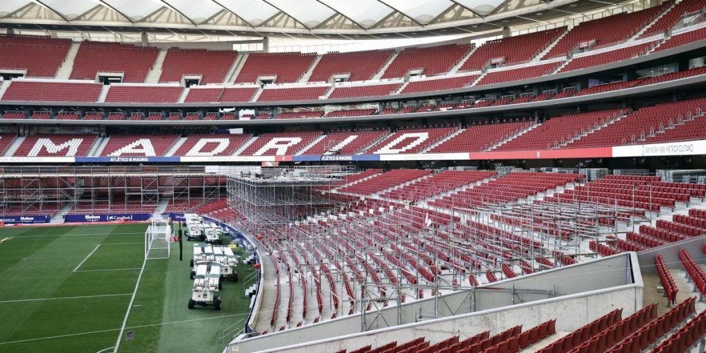 Ya se trabaja para el Metropolitano en una pista de hielo de 4.200 m²