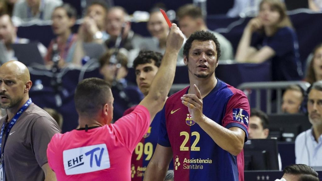 El arbitraje sibilino que condenó al Barça en la Final Four de la Champions: «Fue un robo»