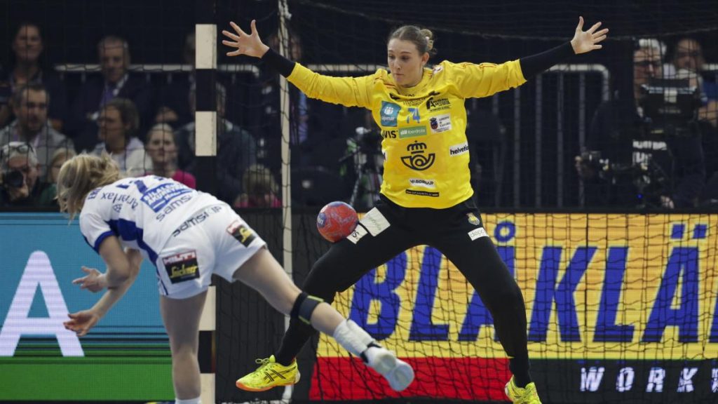 23-30: España, impulsada por Lucía Prades, se gana el derecho a soñar con los cuartos del Mundial