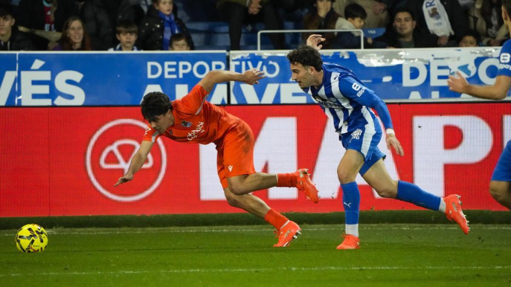 Sábado negro para la Real Sociedad: triple derrota de sus principales equipos y adiós a los invictos