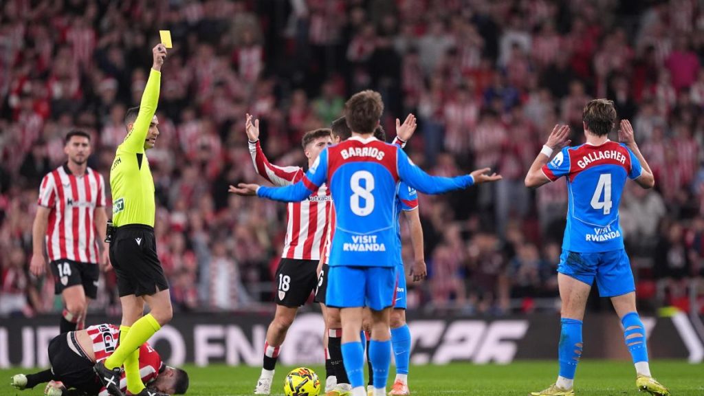 El Atlético echa en falta repeticiones del gol anulado en San Mamés