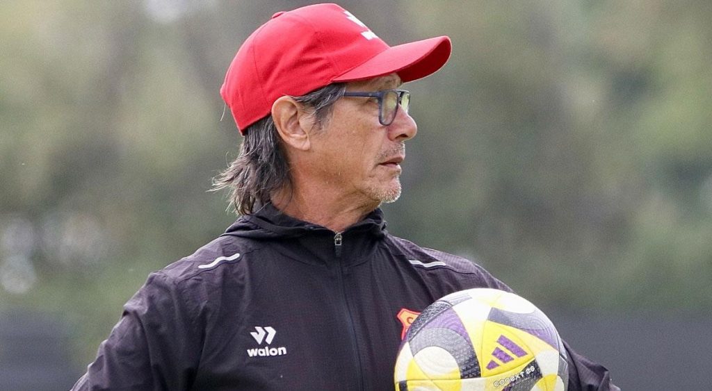 Ã�ngel Comizzo, ex Universitario, remece el mercado al firmar por histórico club: «Definido»