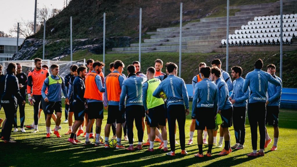 La ‘exigencia y evolución’ para tener ‘confianza’ en la Real Sociedad empiezan por ganar al Girona
