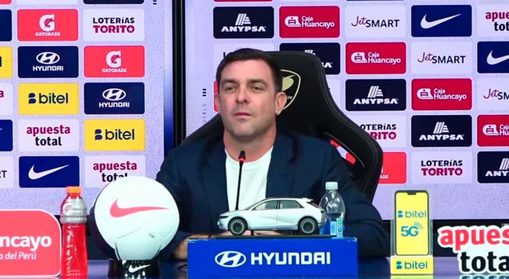 Pablo Guede fue presentado en Alianza Lima: «El objetivo es salir campeón en los 125 años»