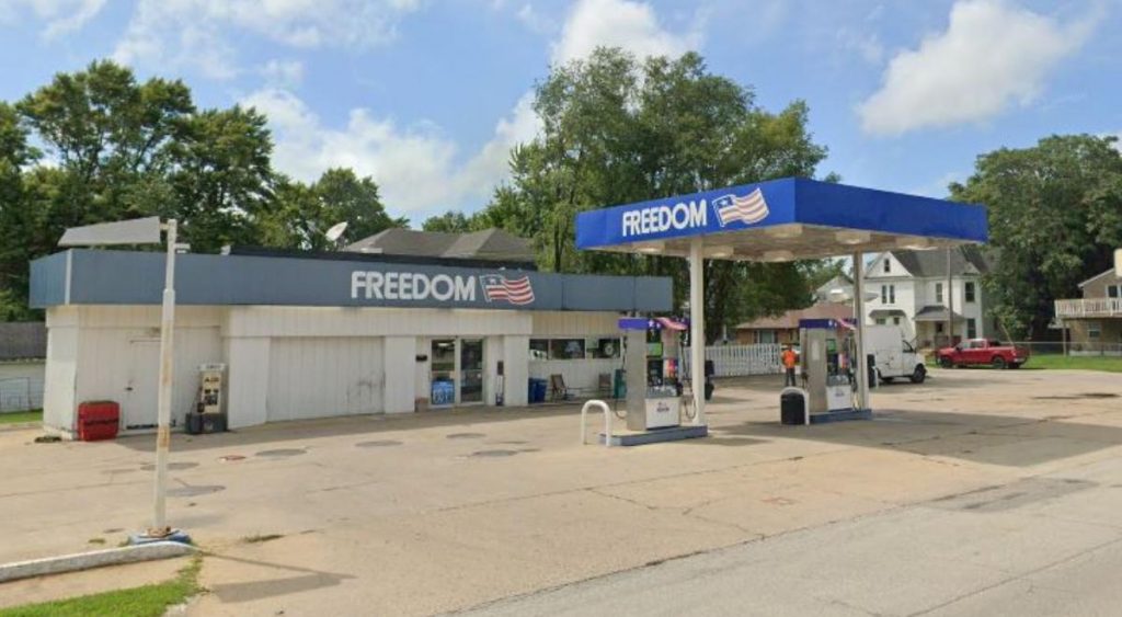 Tras 77 años funcionando en EE. UU., histórica gasolinera dice adiós y cierra sus 27 tiendas en Florida e Illinois