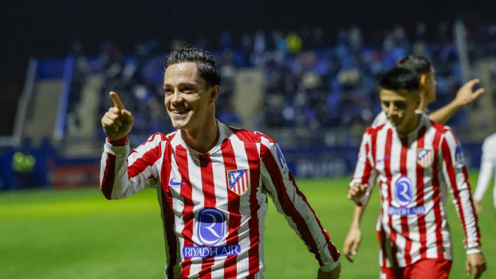 Raspadori: «No marco muchos goles de cabeza, cuando lo hago me hace feliz»