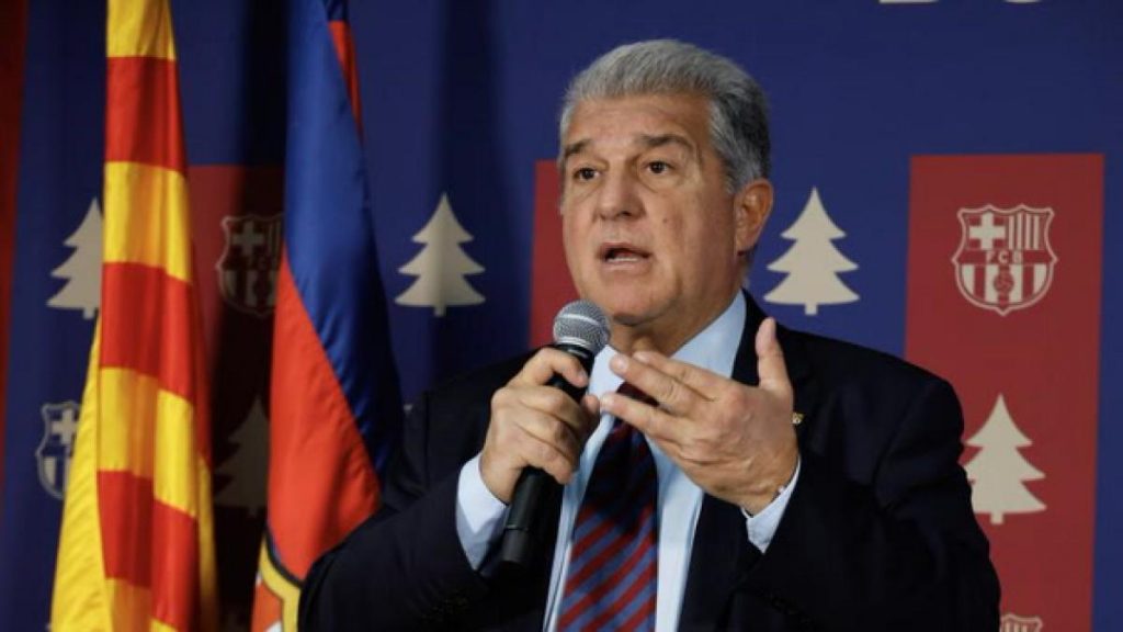 Laporta preside la cena anual de Navidad