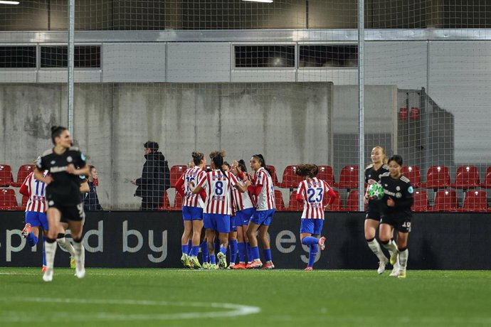 El Atlético de Madrid salva con empate un irregular partido ante el Bayern