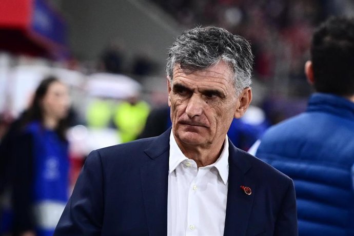 Mendilibar renueva con el Olympiacos