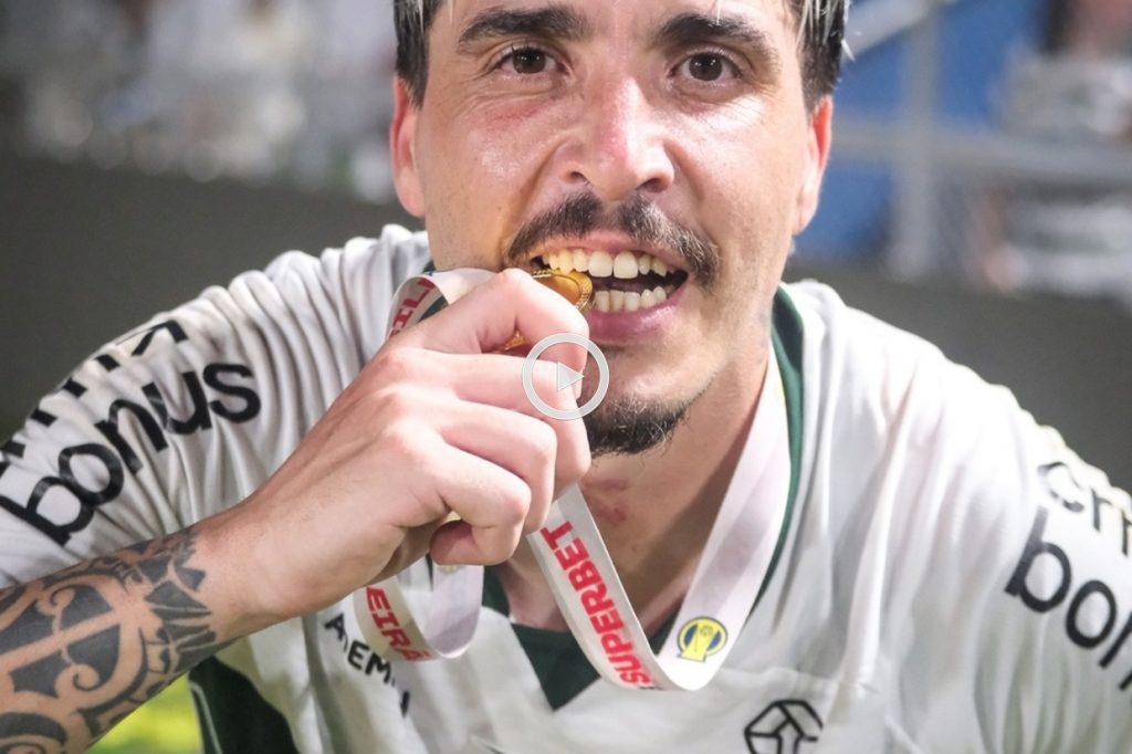 Melhor da Série B, Josué define 2025 como ‘ano dos sonhos’ e elogia Mozart