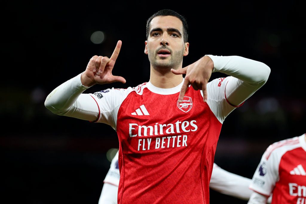 Arsenal controla Brentford e volta a abrir folga na liderança da Premier League