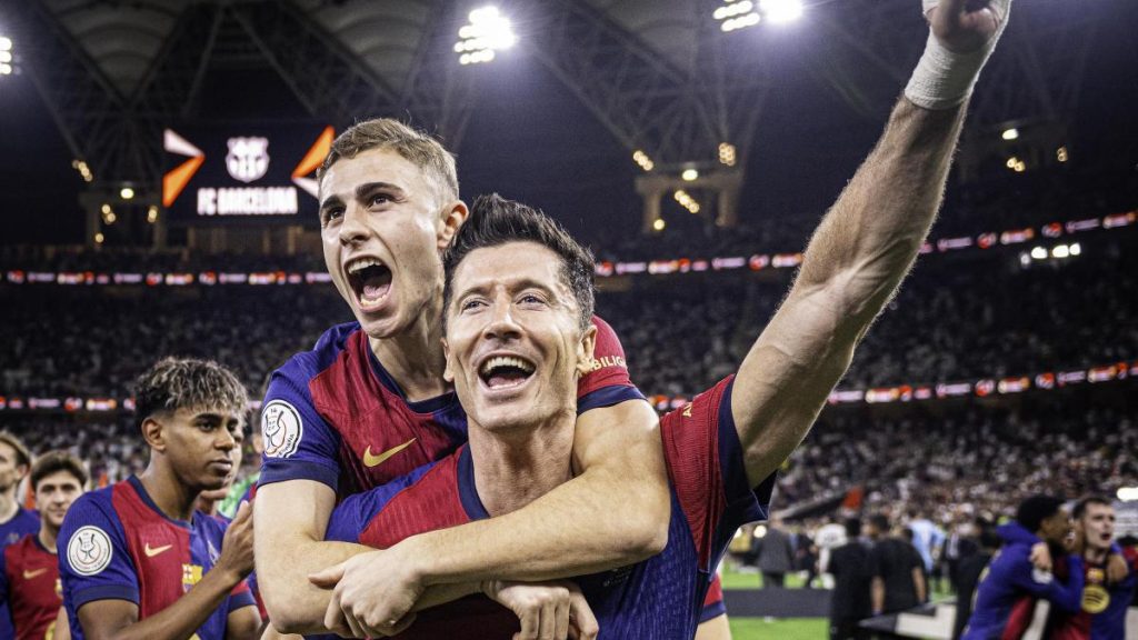 Super Lewandowski en la Supercopa: datos de impresión