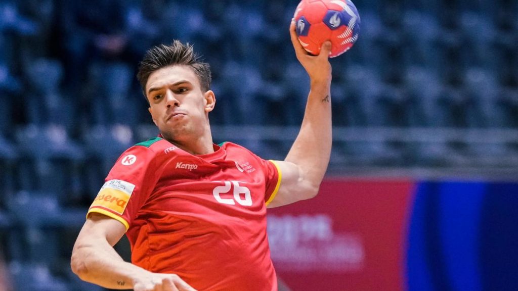 Kiko Costa, objetivo nº 1, responde bien a la llamada del Barça para sustituir a Dika Mem