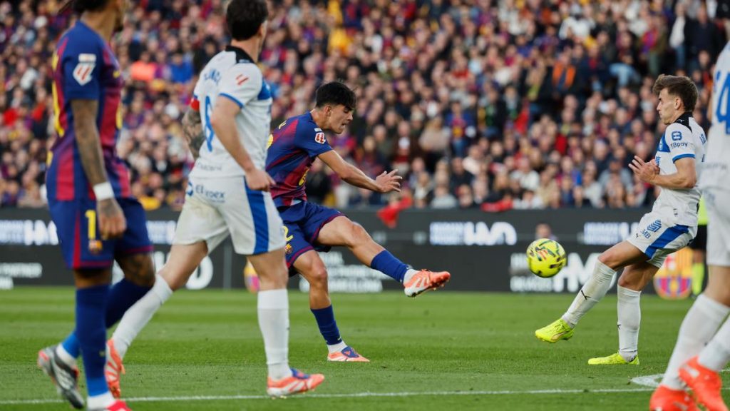 El plan de Marc Bernal pasa por no moverse del Barça