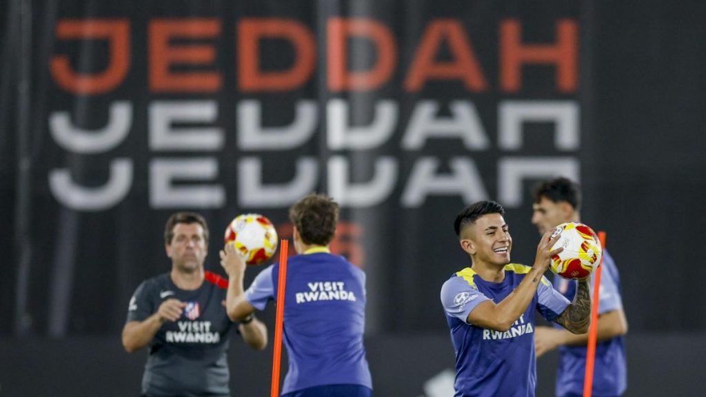 Barrios no participa en la última sesión, previa a la semifinal contra el Real Madrid