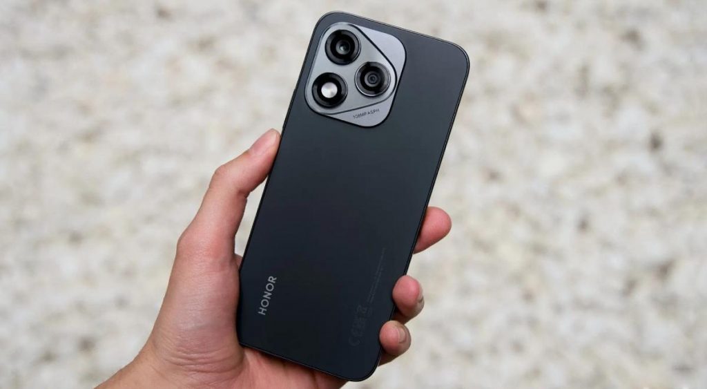 Este HONOR es el ‘CLÓN’ del iPhone 15 Pro Max y lo supera con su cámaras de 108MP con IA y batería 523 mAh