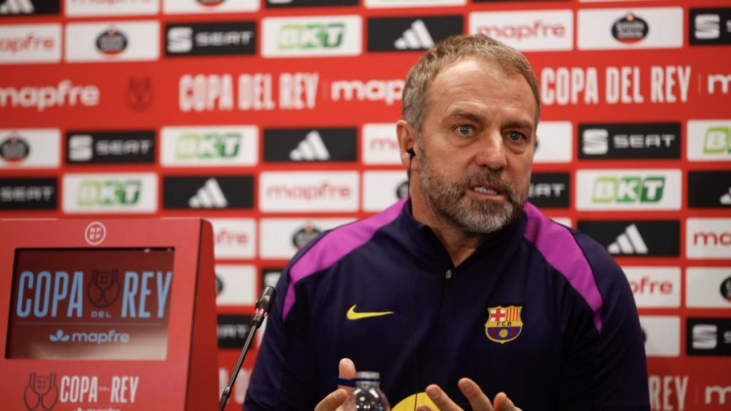 Flick se pronuncia sobre la destitución de Xabi Alonso y la llegada de Arbeloa: «Hay que seguir»