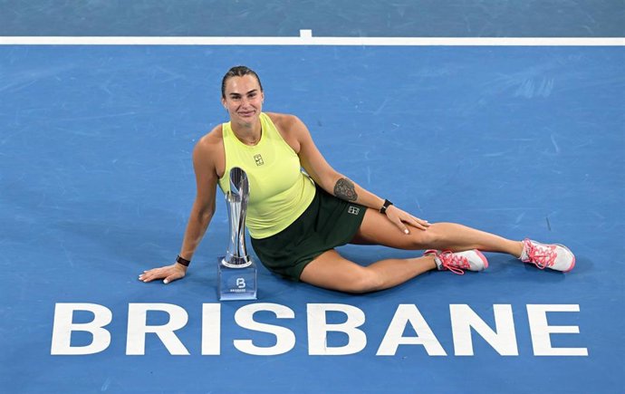 Sabalenka y Svitolina reinan en Brisbane y Auckland