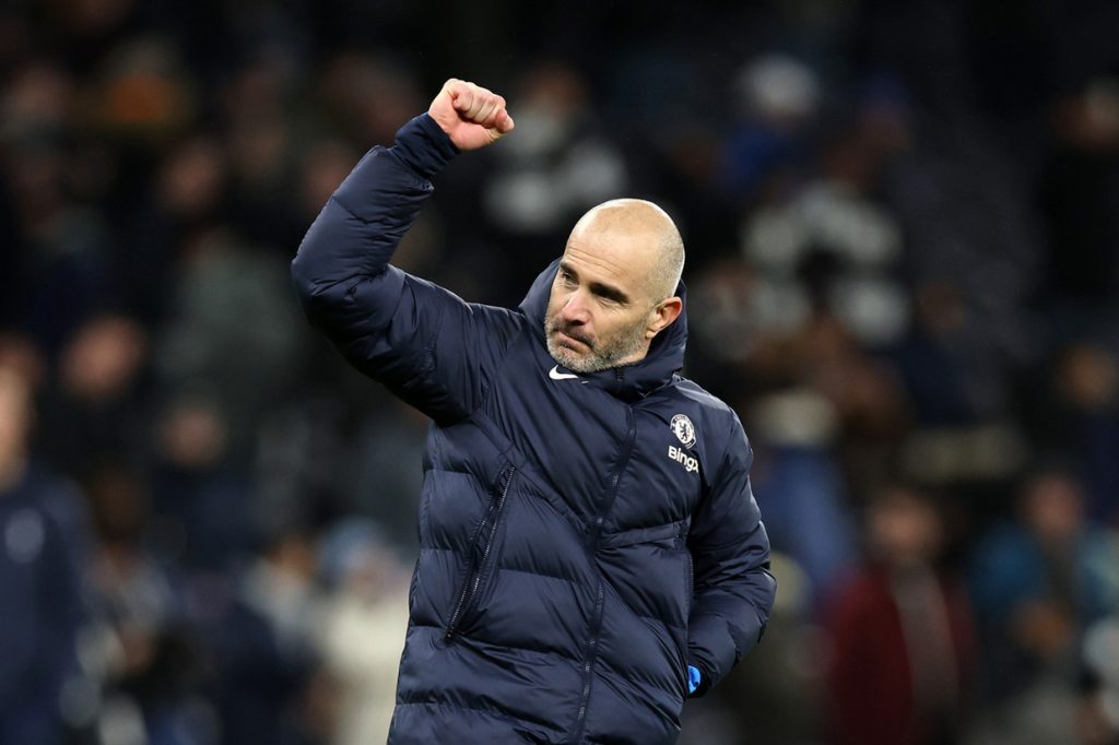 Chelsea começa 2026 demitindo Enzo Maresca