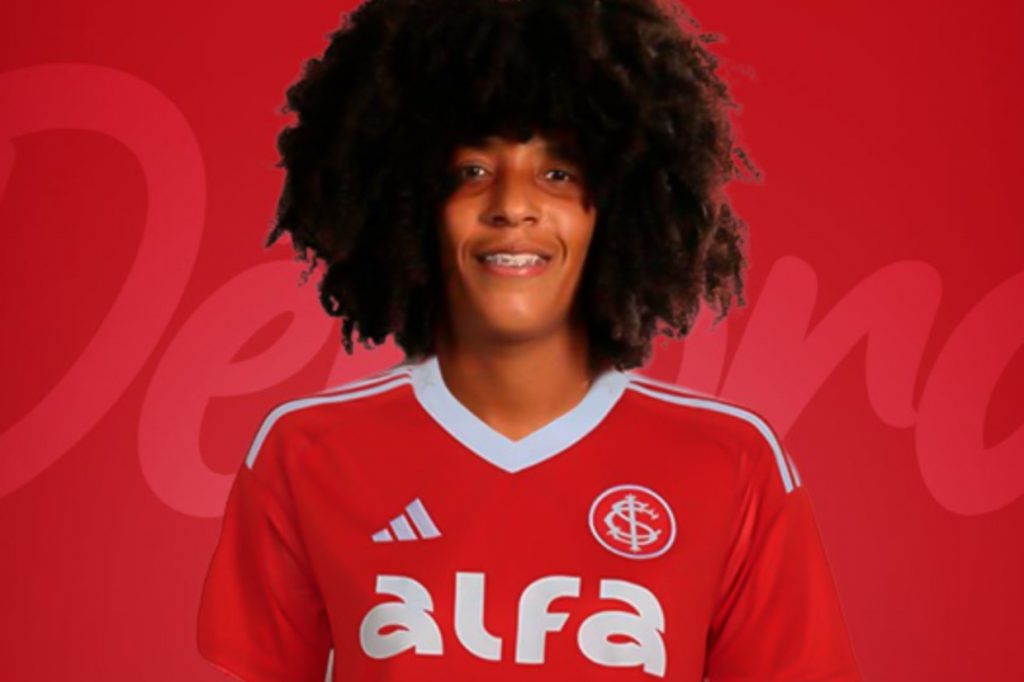 Inter aposta em versatilidade de Débora