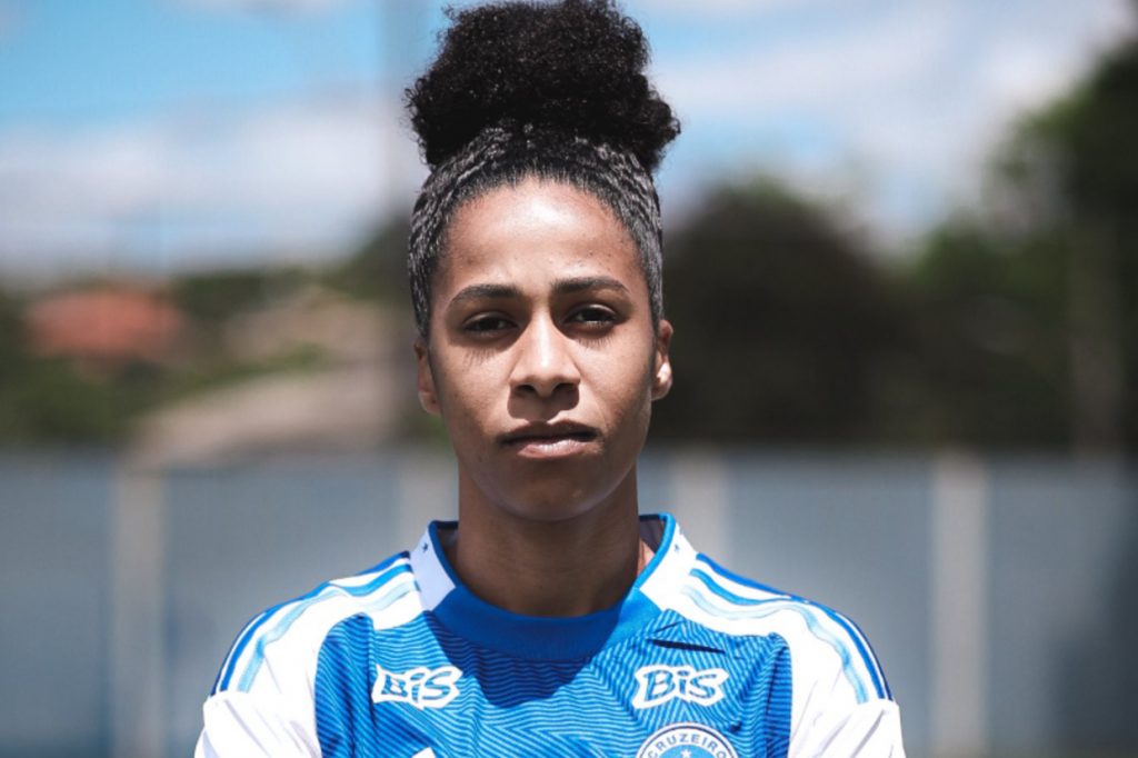 Cruzeiro busca reforço para a defesa no Bayern