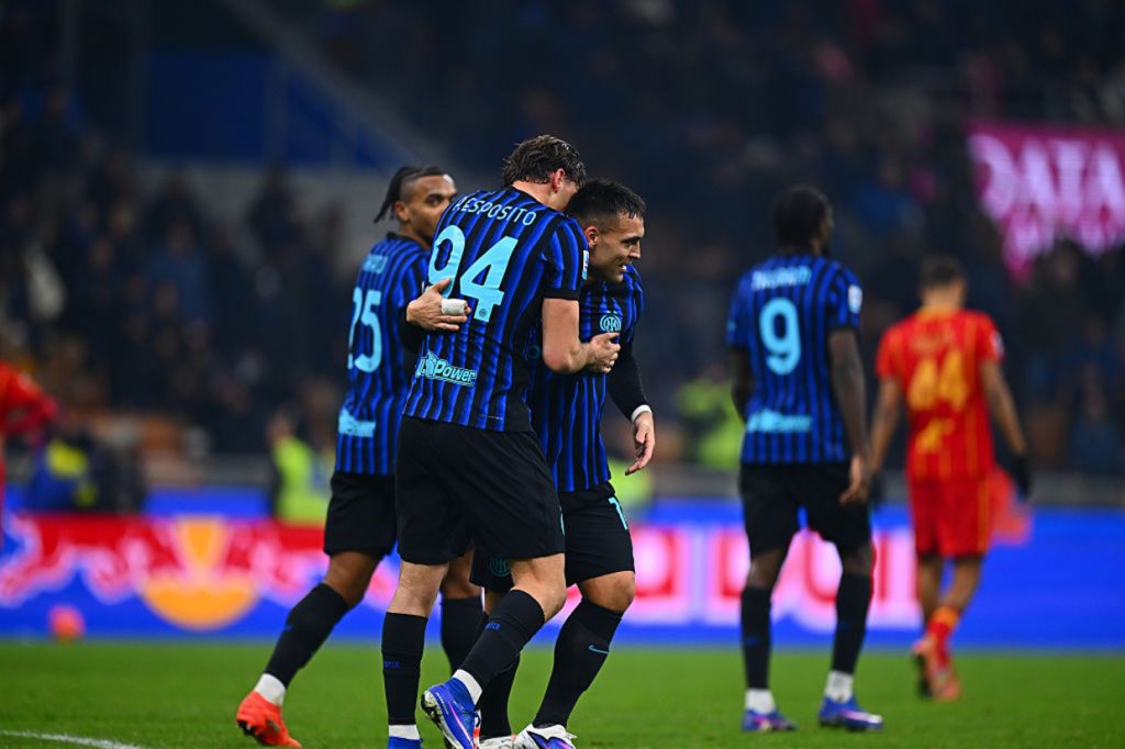 Esposito marca, Inter supera o Lecce e dispara na ponta da Serie A