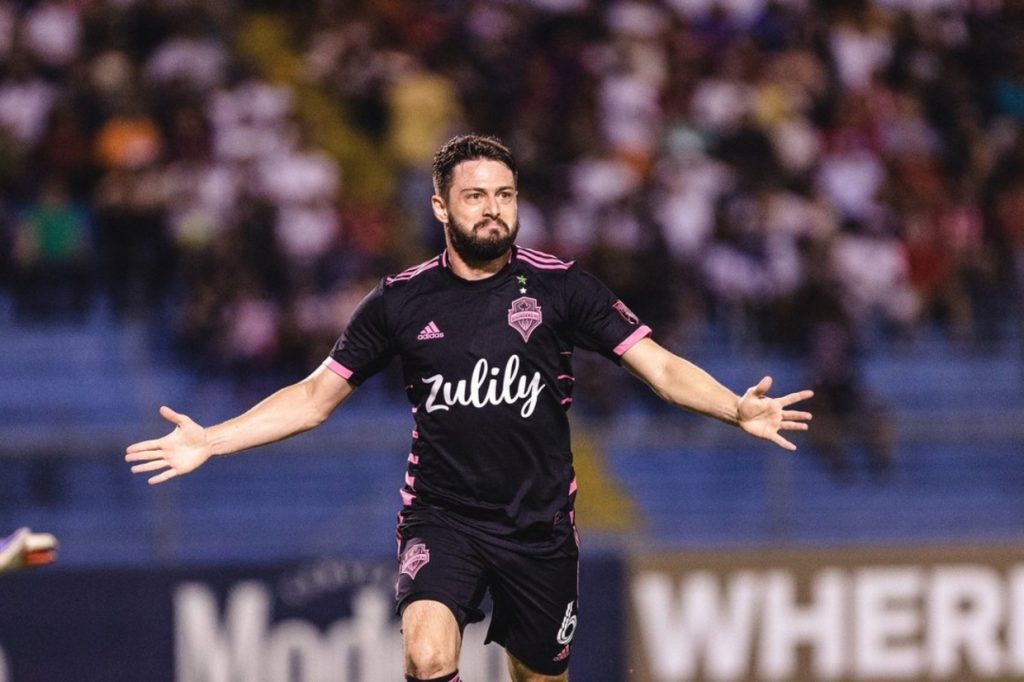 Lembra dele? Ex-Inter e Botafogo, João Paulo anuncia aposentadoria