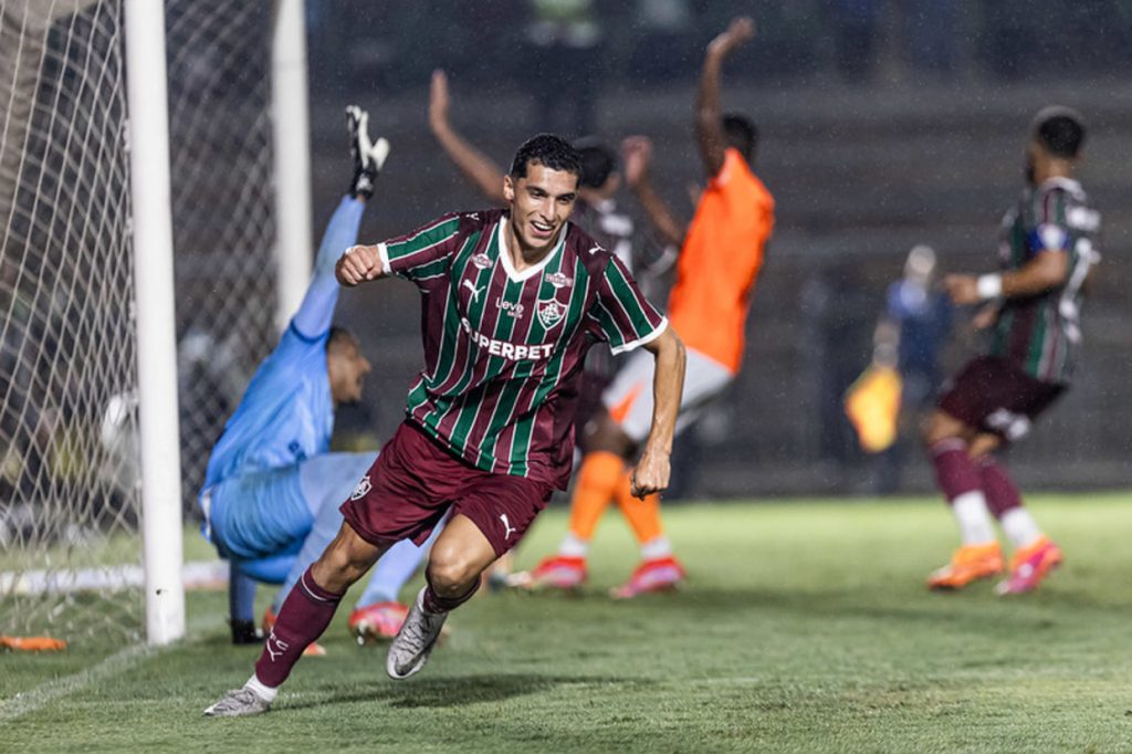 Nova Iguaçu é valente, mas Serna resolve e dá vitória ao Fluminense no Carioca