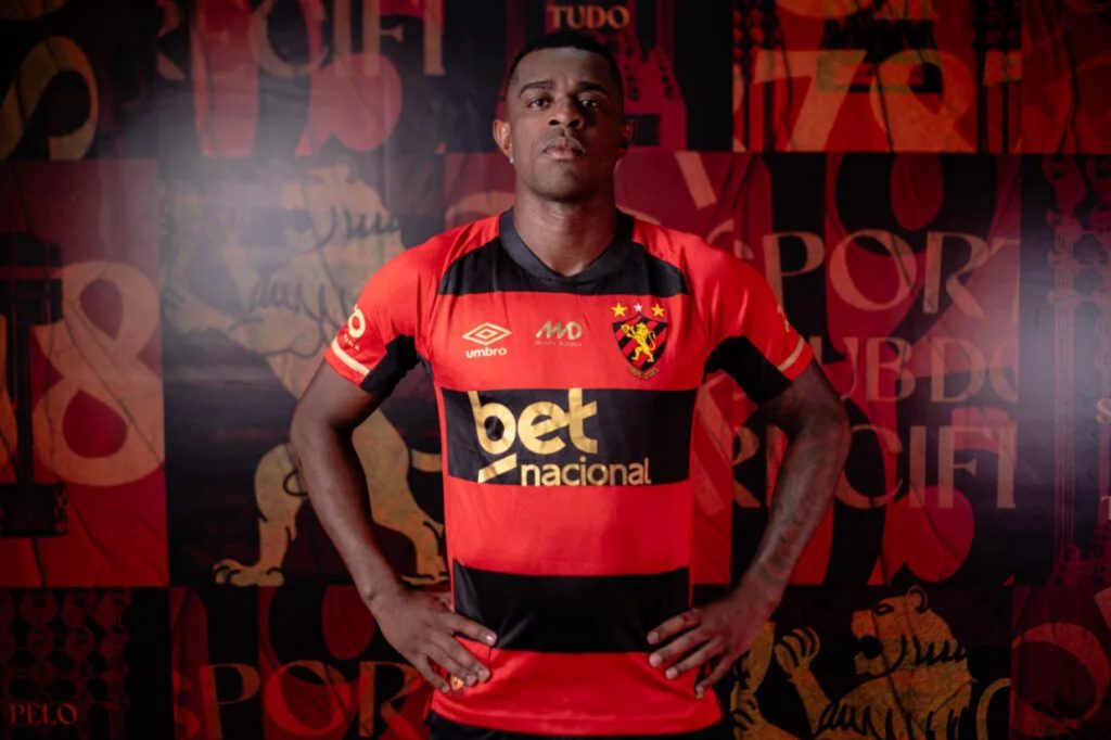 Benevenuto rescinde com o Fortaleza e assina com o Sport