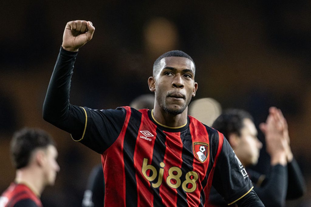 Rayan começa sua história na Premier League com assistência em vitória do Bournemouth sobre o lanterna