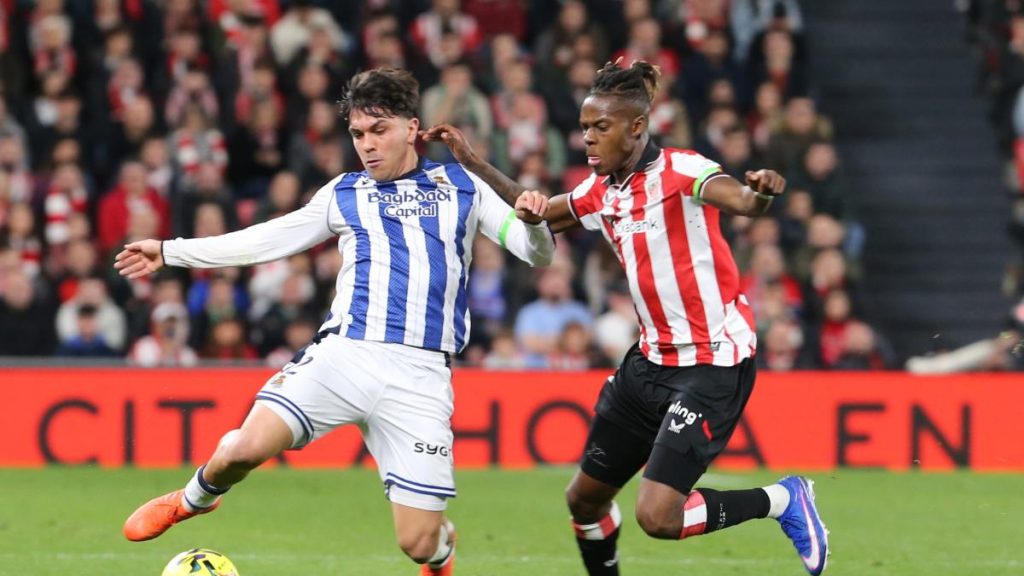 Aramburu no dio crédito con la roja: «Los más grave es que no entre el VAR, no puede pasar»