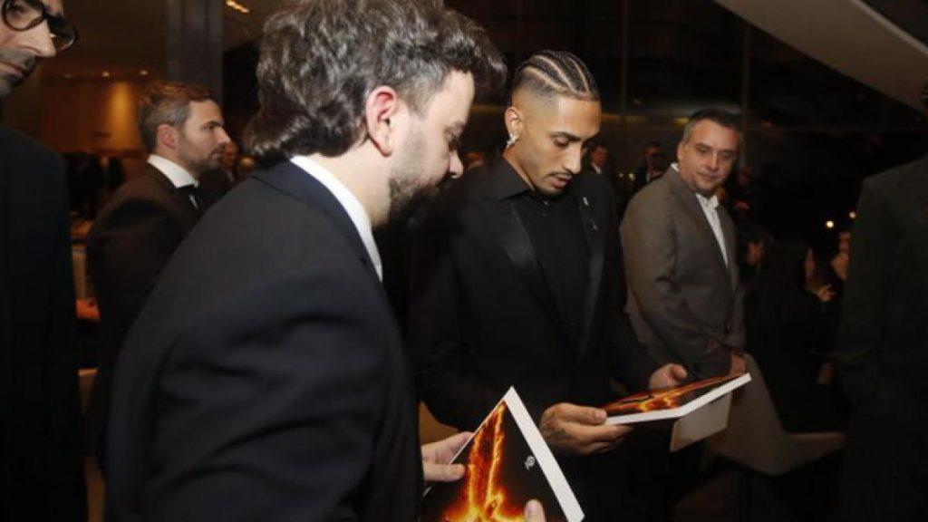 Raphinha: «Estoy muy contento en Barcelona e intentaré recuperarme lo antes posible»