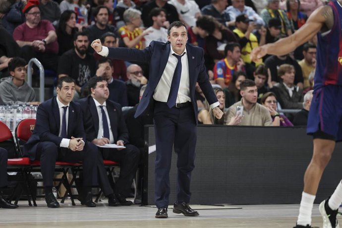 El Baskonia quiere olvidar en Milán su irregularidad como visitante