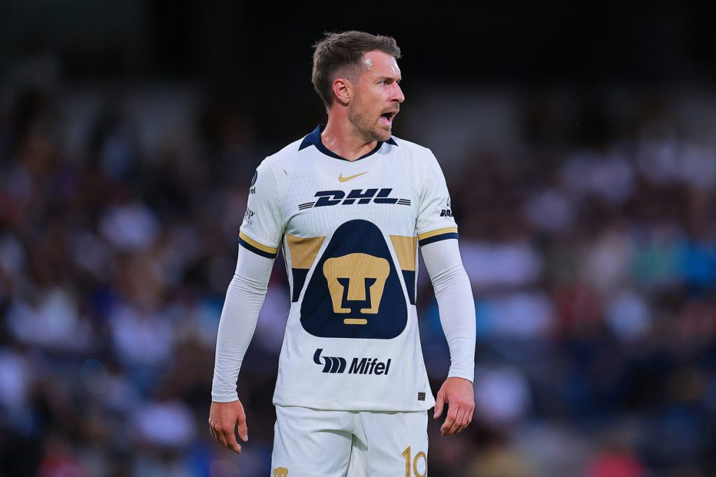 Ex-Arsenal e Juventus, Aaron Ramsey pendura as chuteiras oficialmente