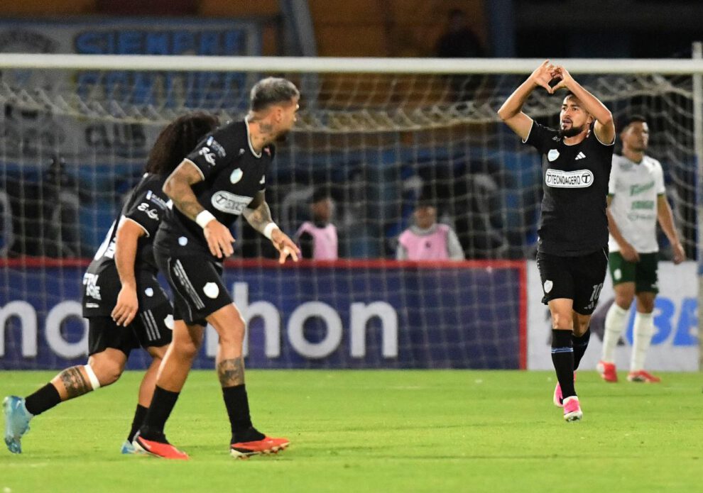Aurora rescata un empate ante Oriente Petrolero