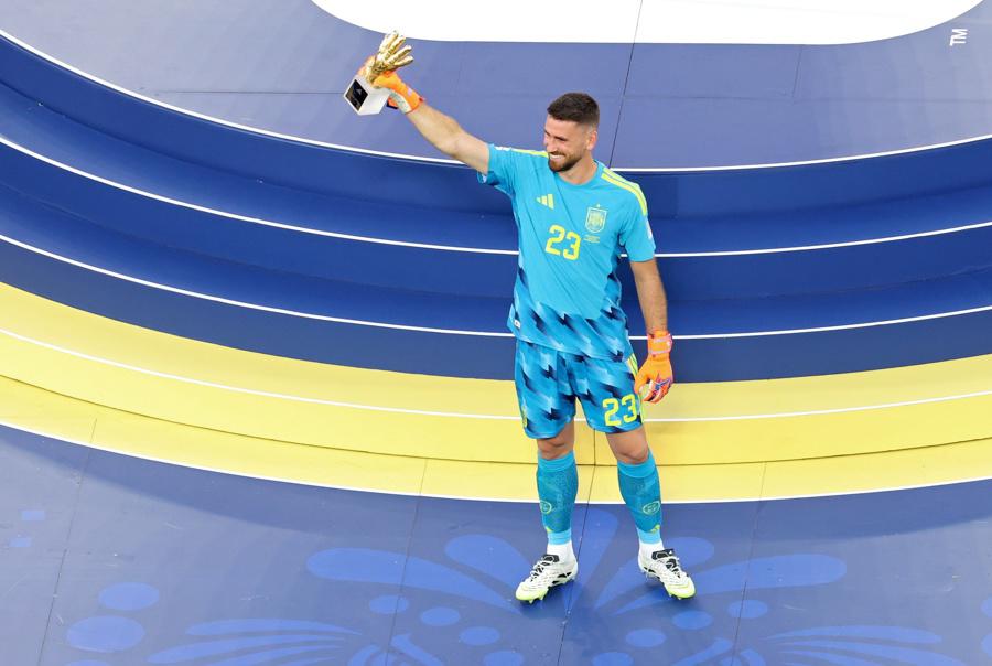 El premio al mejor guardameta del Mundial es para Unai Simón