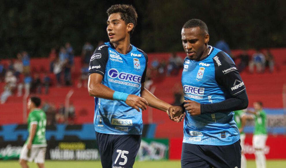 Sufrida victoria de Blooming frente a Real Tomayapo