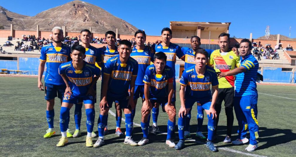 EM Huanuni con hat-trick de Vinicius vence a Atlético Sucre