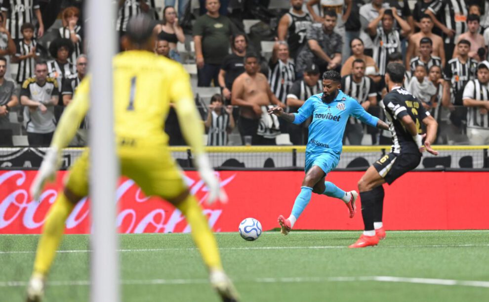 Mineiro vence a Santos y pasa a la semifinal de Copa Sudamericana